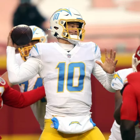 Los Angeles Chargers at Kansas City Chiefs Odds, Picks, and Predictions