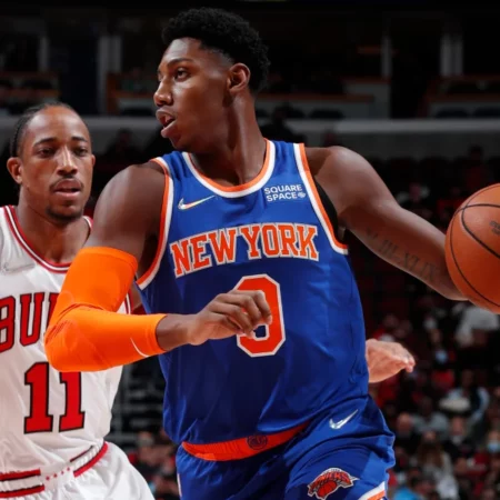 New York Knicks at Chicago Bulls Odds, Picks & Predictions 